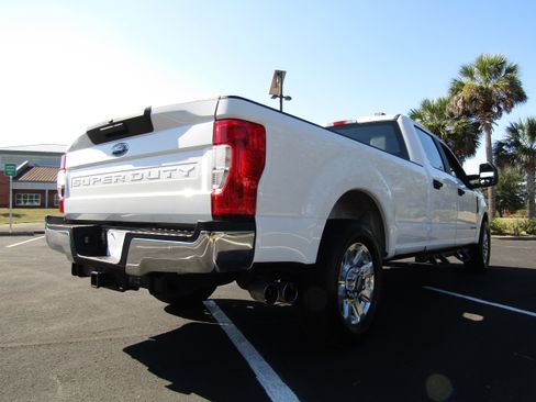 Used 2021 Ford F250 XL image 6