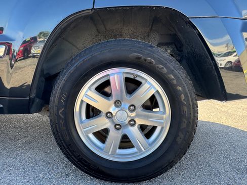 Used 2009 Jeep Grand Cherokee Limited image 14