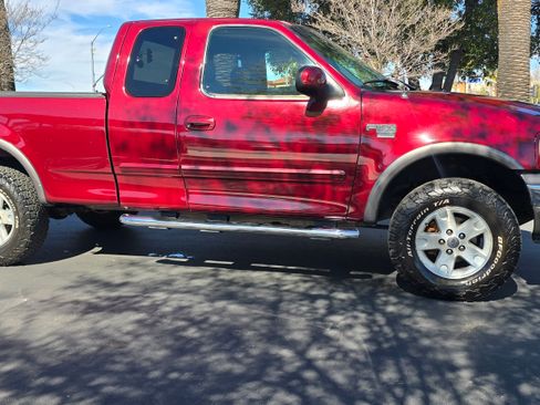 Used 2003 Ford F150 XLT image 5