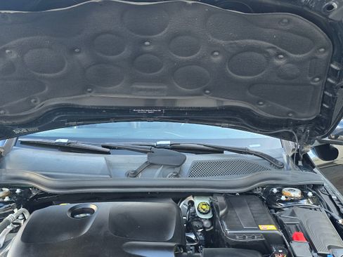 Used 2014 Mercedes-Benz CLA 250 image 30