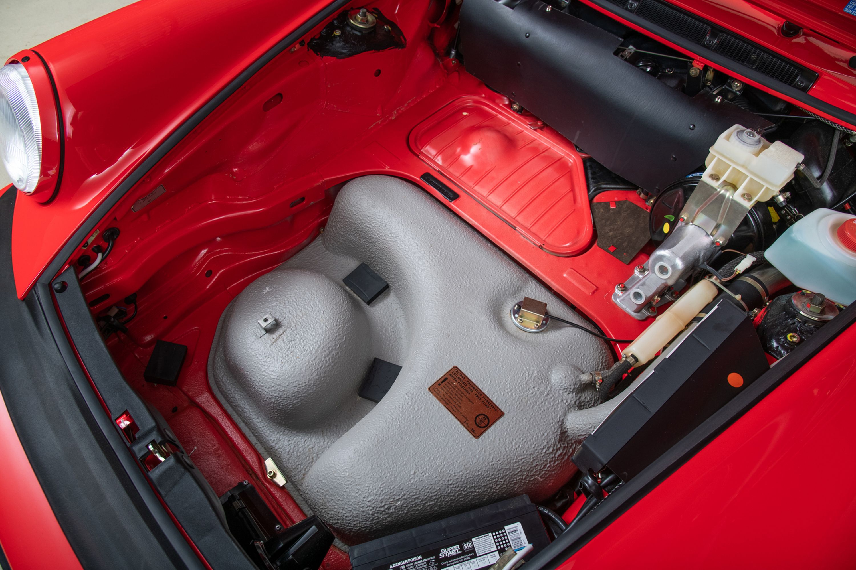 Used 1988 Porsche 911 Turbo Coupe RWD image 31