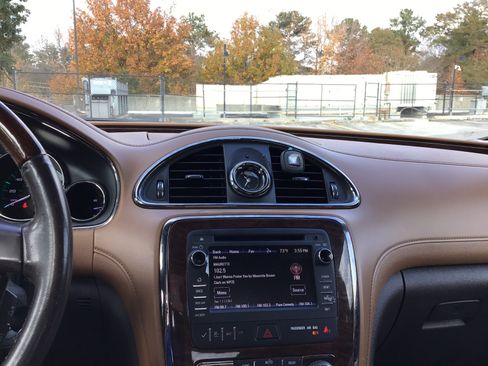 Used 2013 Buick Enclave Premium image 10