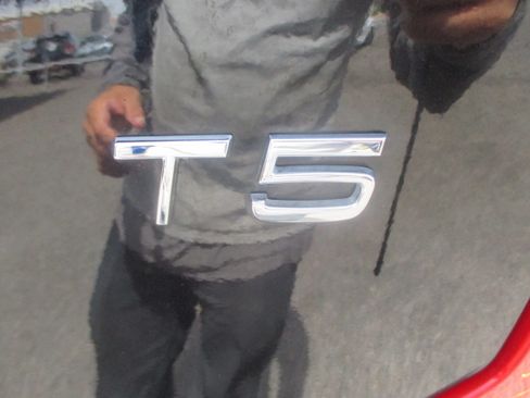 Used 2018 Volvo XC90 T5 Momentum image 21