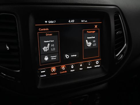 Used 2018 Jeep Compass Trailhawk image 30