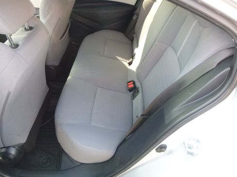 Used 2021 Toyota Corolla SE image 14