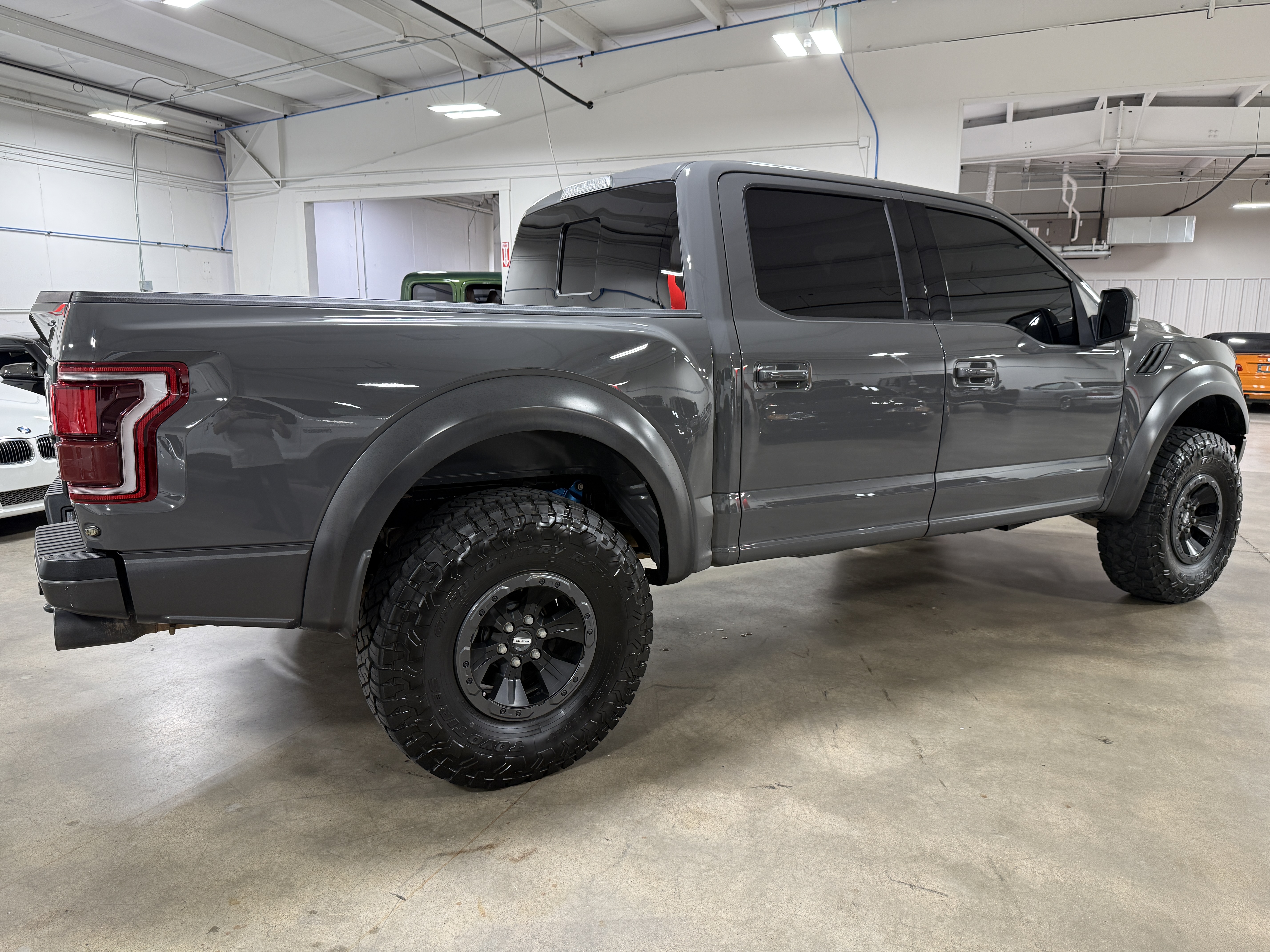 Used 2018 Ford F150 4x4 Crew Cab Raptor image 4