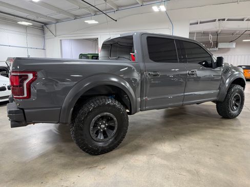 Used 2018 Ford F150 4x4 Crew Cab Raptor image 4