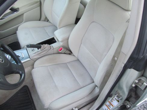 Used 2007 Subaru Outback 2.5i image 13