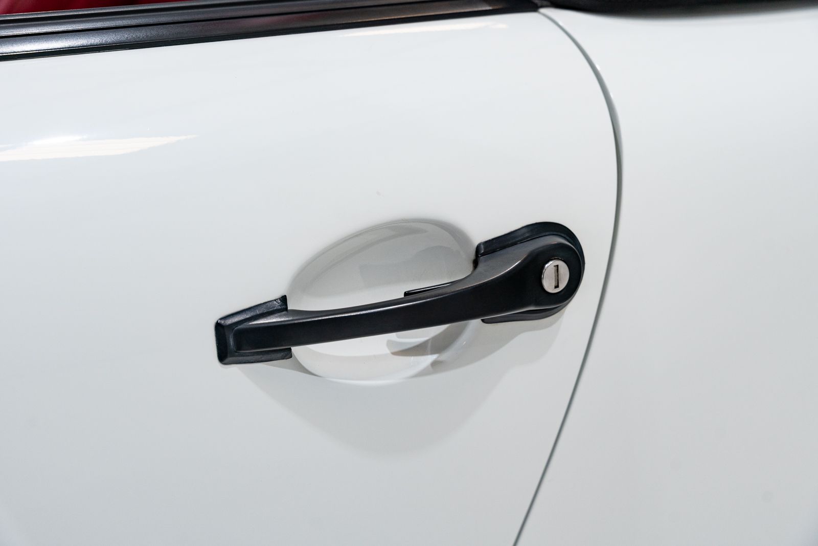 Used 1989 Porsche 911 Carrera Cabriolet RWD image 47