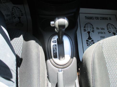 Used 2015 Nissan Versa Note SV w/ Sport Value Package FWD image 8