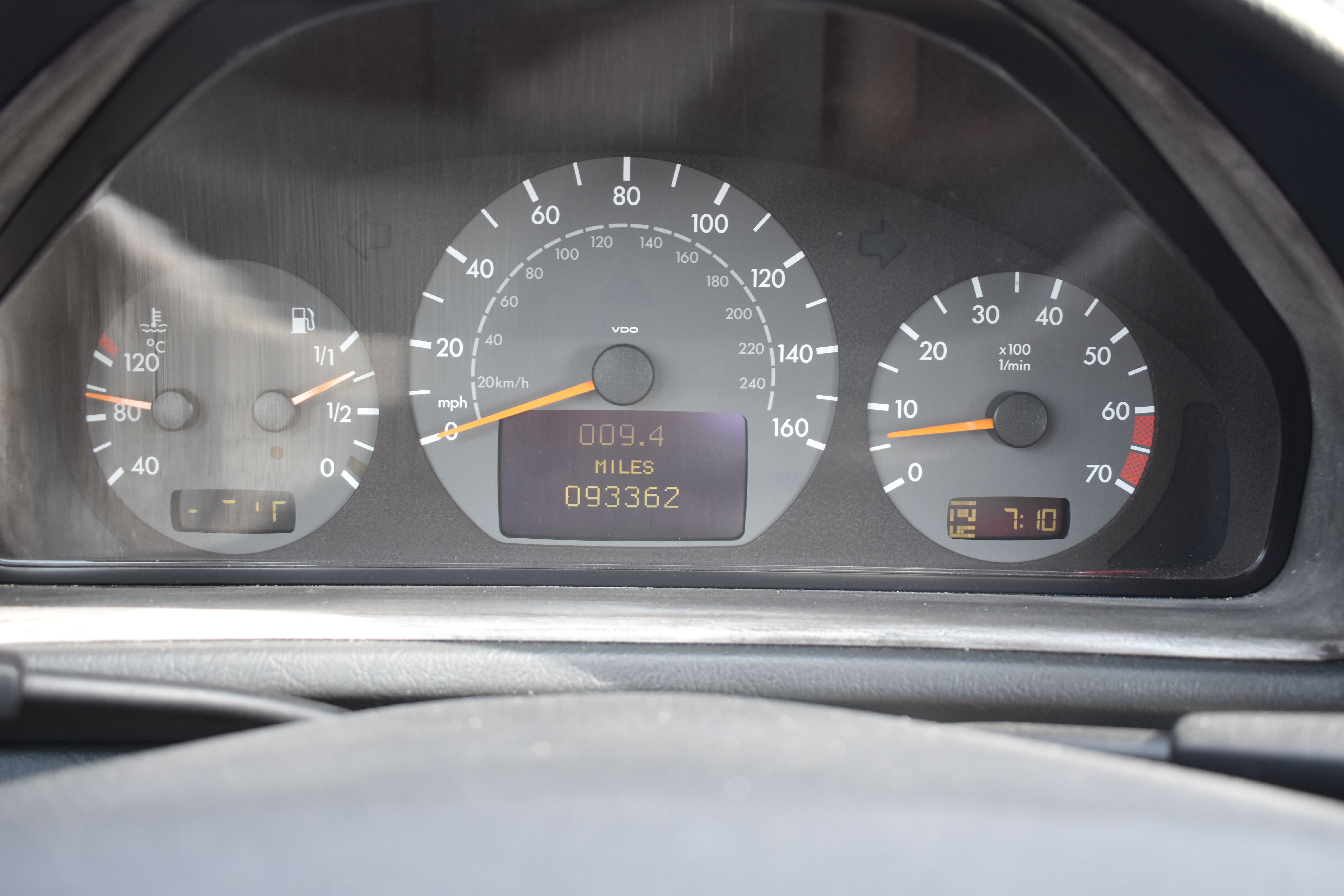 Used 2001 Mercedes-Benz CLK 430 Cabriolet image 70