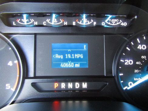 Used 2021 Ford F250 XL image 16