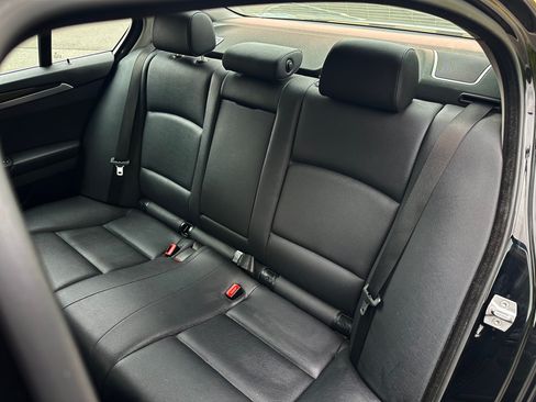 Used 2016 BMW 528i image 12