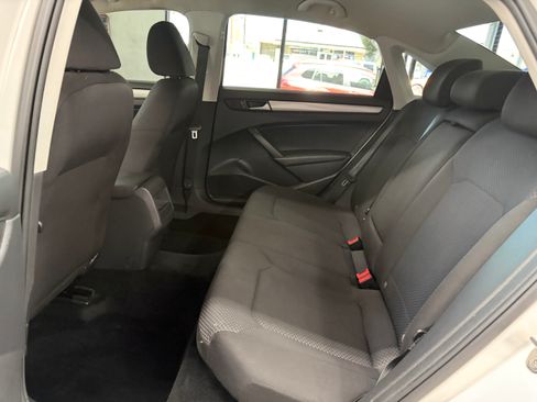 Used 2015 Volkswagen Passat 1.8T FWD image 13