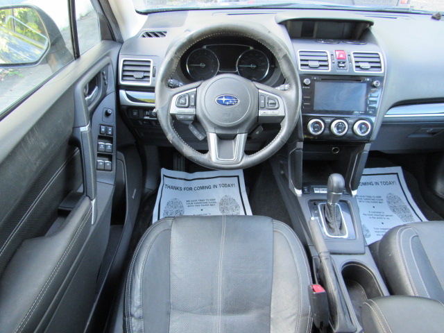 Used 2017 Subaru Forester 2.5i Touring AWD/4WD image 21