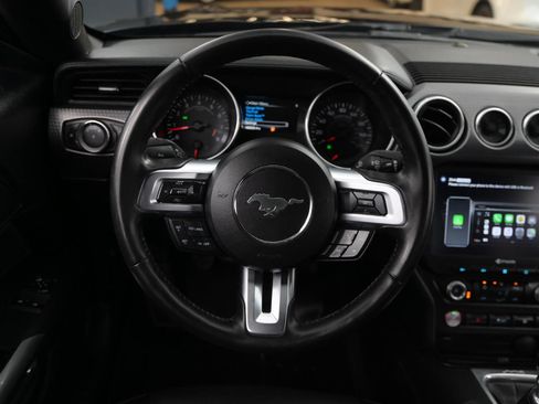 Used 2018 Ford Mustang GT Premium image 22