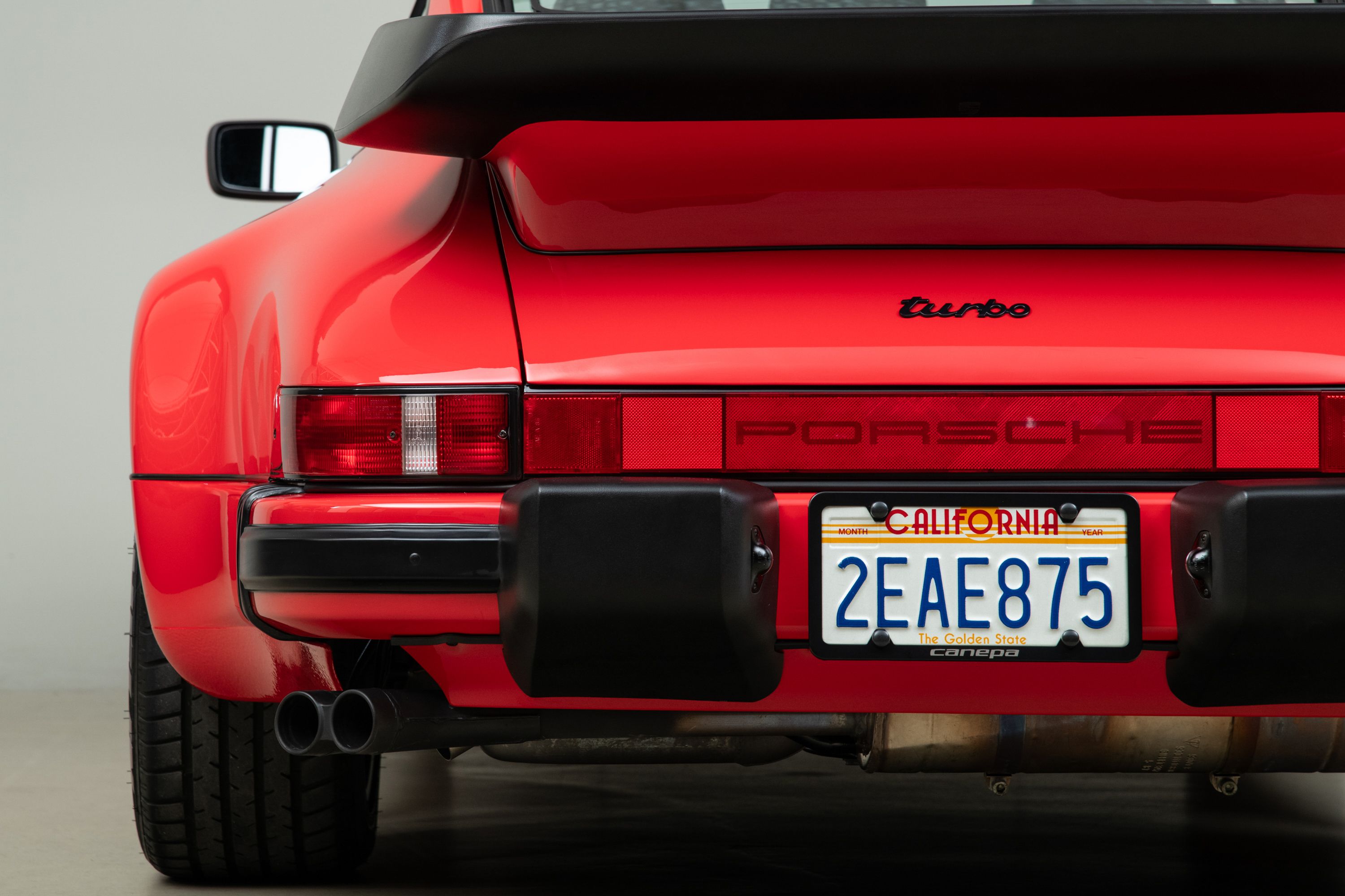Used 1988 Porsche 911 Turbo Coupe RWD image 78