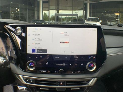 Used 2023 Lexus RX 350 F Sport image 16