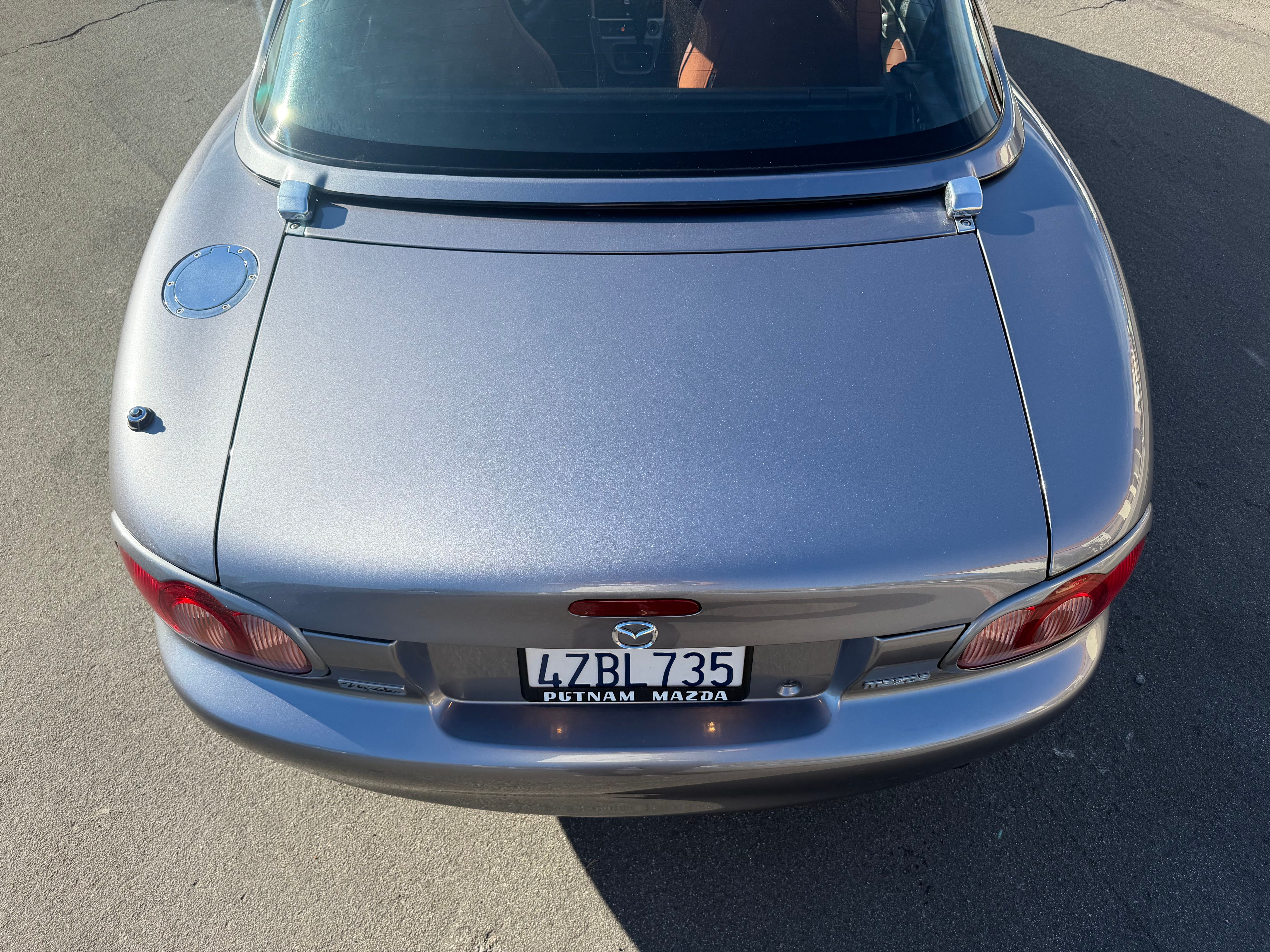 Used 2002 MAZDA MX-5 Miata LS RWD image 12