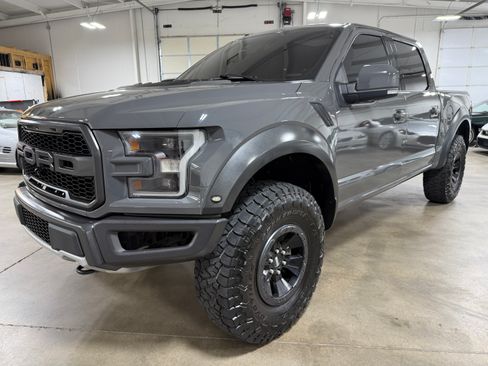 Used 2018 Ford F150 4x4 Crew Cab Raptor image 12