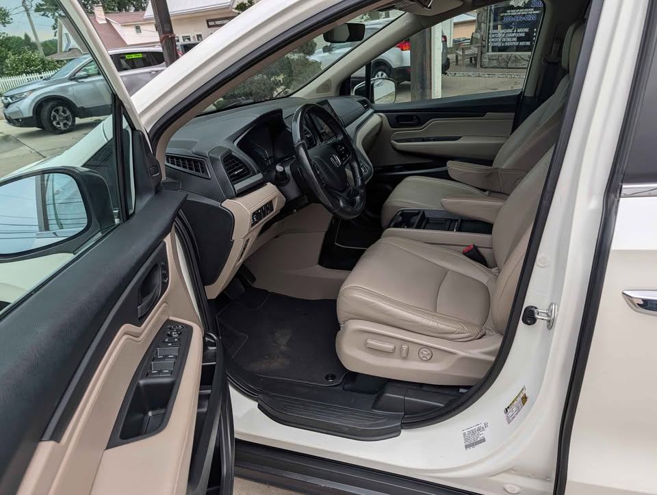 Used 2018 Honda Odyssey EX-L image 6