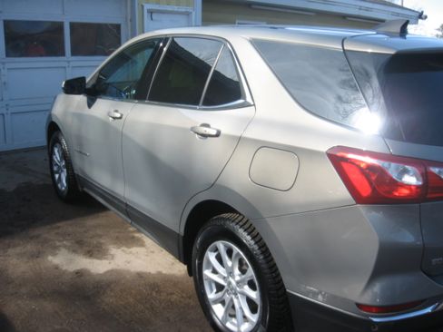 Used 2018 Chevrolet Equinox LS image 6