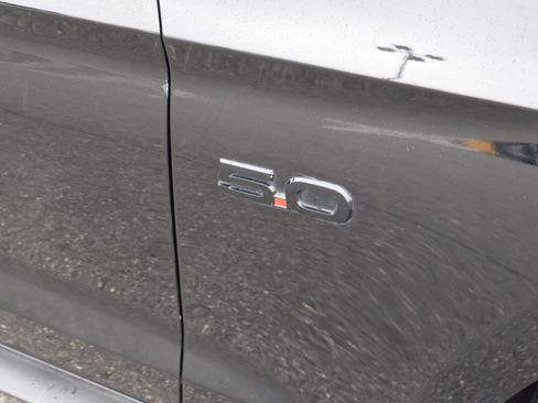 Used 2018 Ford Mustang GT image 11