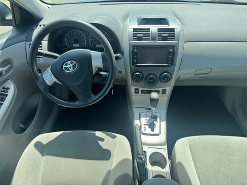 Used 2013 Toyota Corolla UNAVAIL FWD image 23