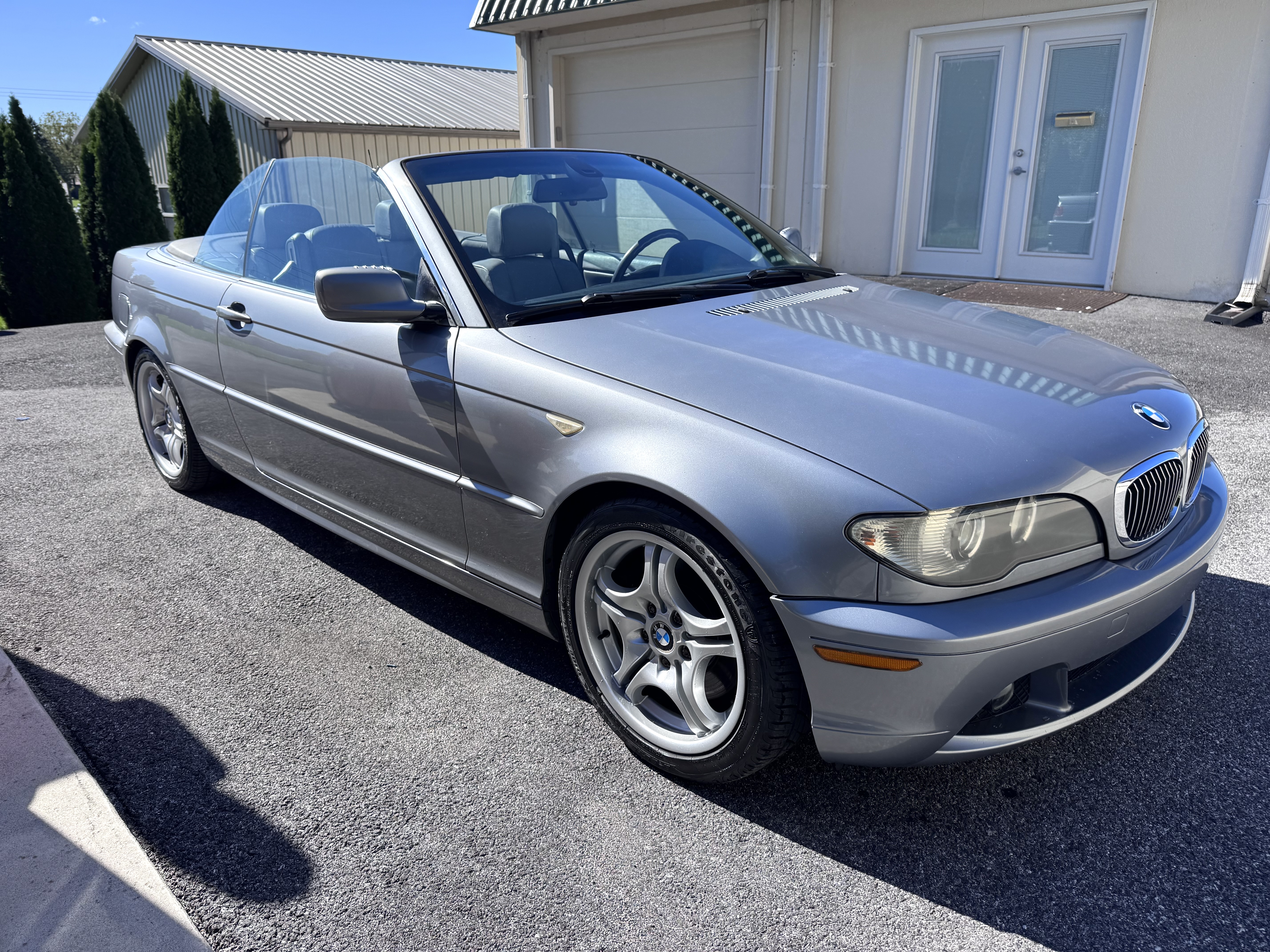 Used 2005 BMW 330Ci Convertible RWD image 4