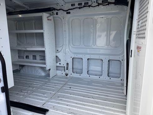 Used 2021 Ford Transit 250 image 4