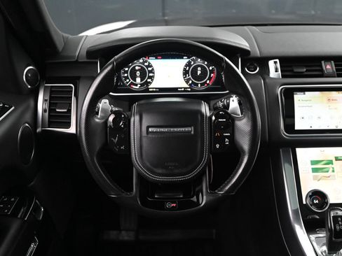 Used 2022 Land Rover Range Rover Sport SVR image 28