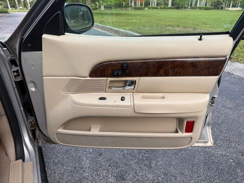 Used 2007 Mercury Grand Marquis LS RWD image 80