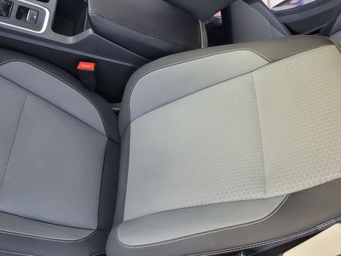 Used 2018 Ford Escape SE image 16