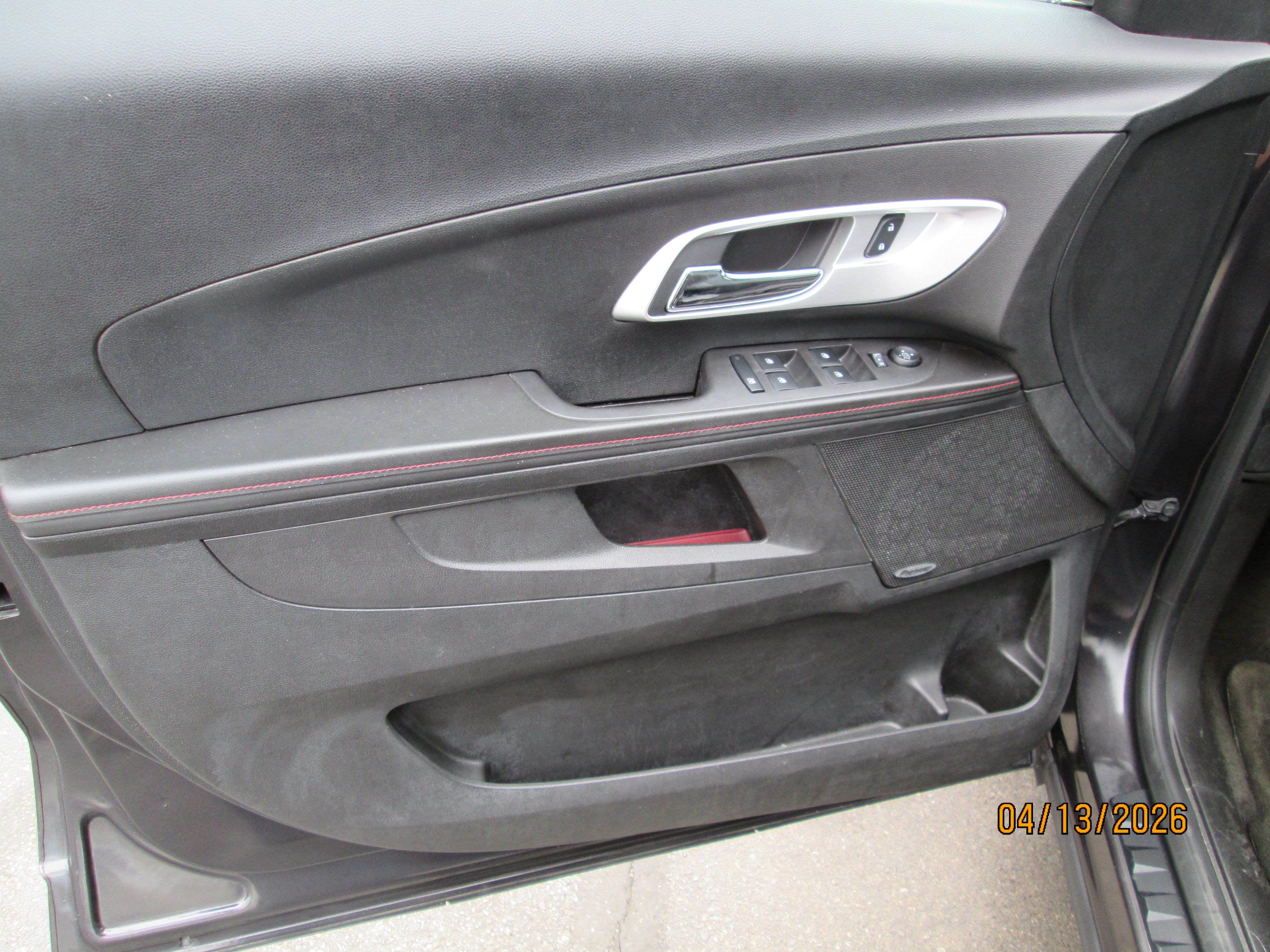 Used 2014 Chevrolet Equinox LTZ AWD/4WD image 12
