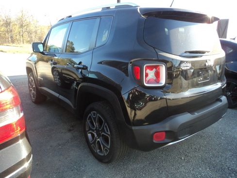 Used 2016 Jeep Renegade Limited image 13