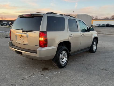 Used 2012 Chevrolet Tahoe LS image 3