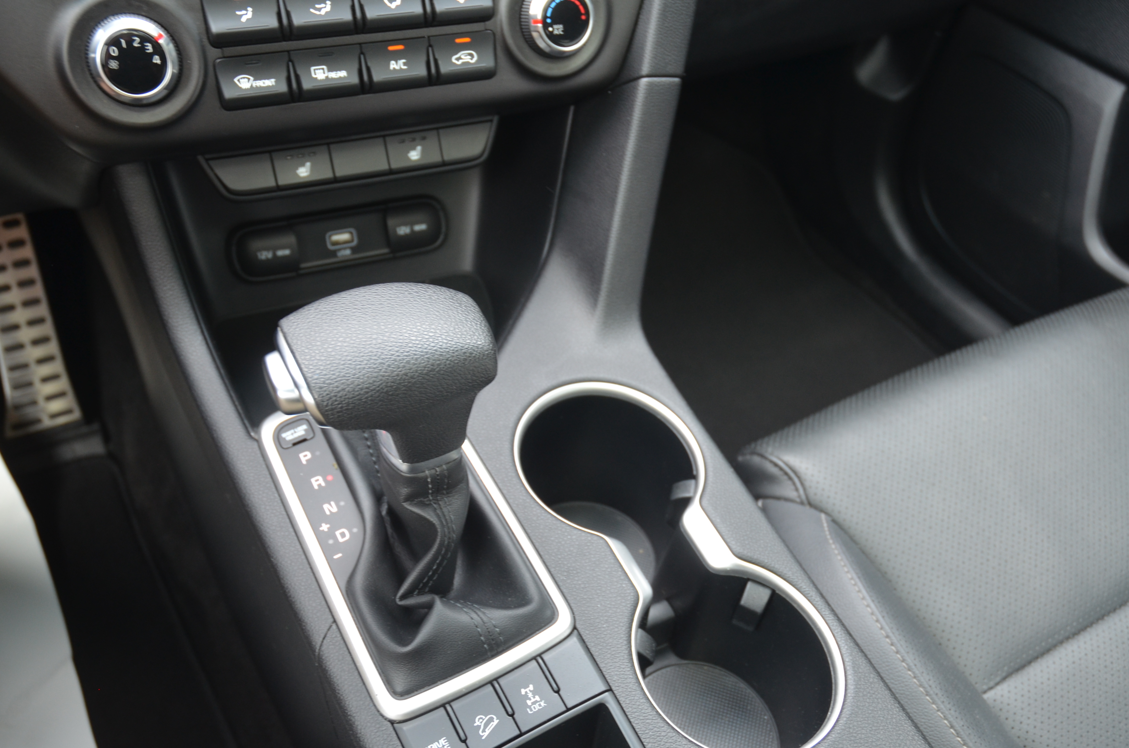 Used 2022 Kia Sportage AWD Nightfall Edition image 21