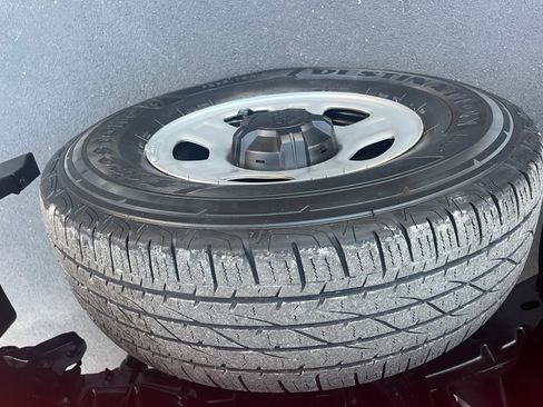 Used 2010 Chevrolet Colorado LT image 20