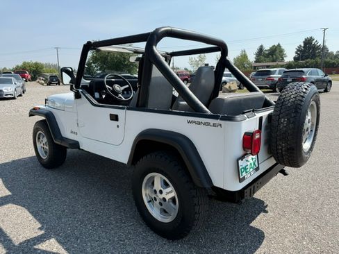 Used 1991 Jeep Wrangler 4WD S image 6