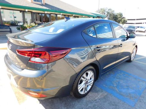 Used 2020 Hyundai Elantra SEL image 9