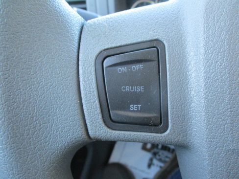 Used 2007 Jeep Grand Cherokee Laredo image 31