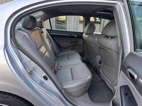 Used 2010 Honda Civic EX-L image 22