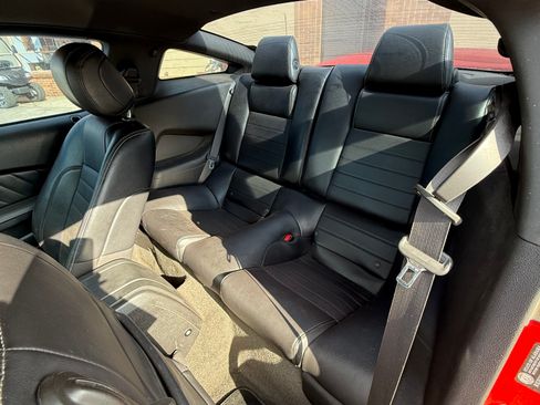 Used 2013 Ford Mustang GT image 6