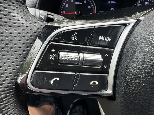 Used 2020 Kia Forte GT-Line Sedan FWD image 29
