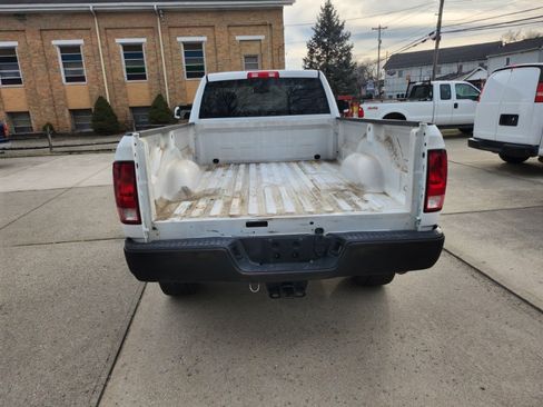 Used 2015 RAM 2500 Tradesman image 7