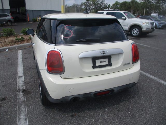 Used 2014 MINI Cooper FWD image 3