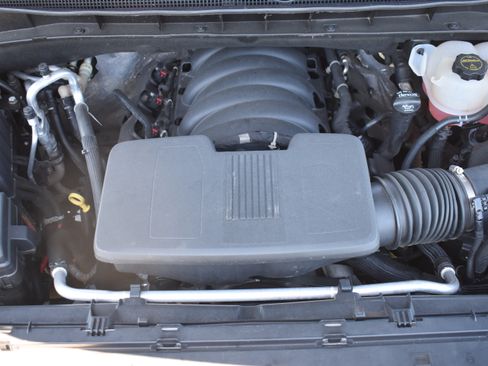Used 2023 Chevrolet Tahoe 4WD image 39