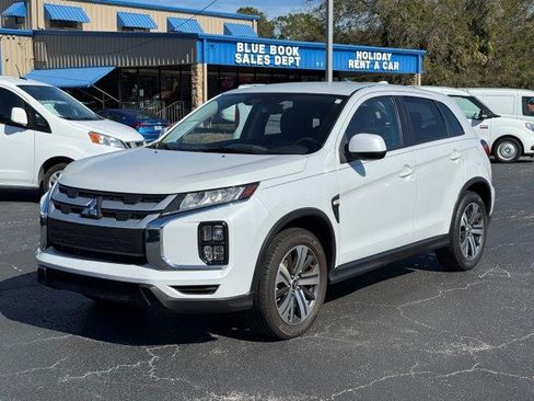 Used 2022 Mitsubishi Outlander Sport SE image 2
