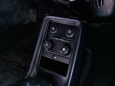 Used 1989 Porsche 911 Turbo Coupe RWD image 75