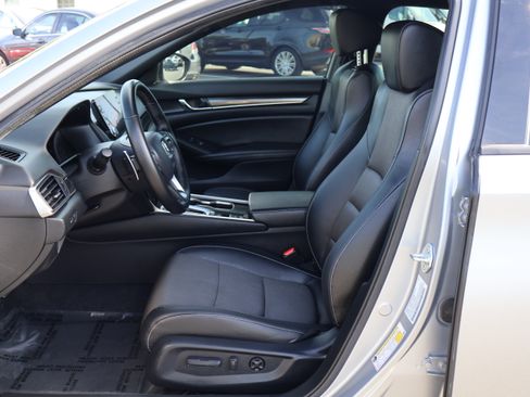 Used 2022 Honda Accord Sport image 12